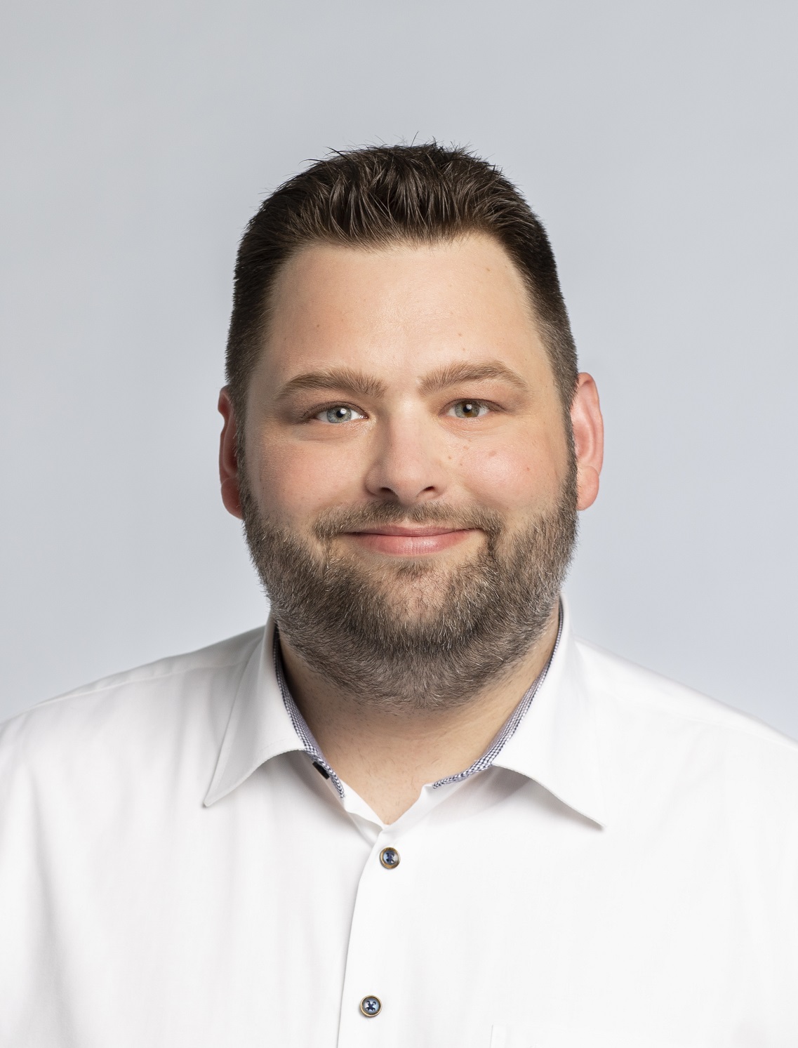 Adrian Schneider